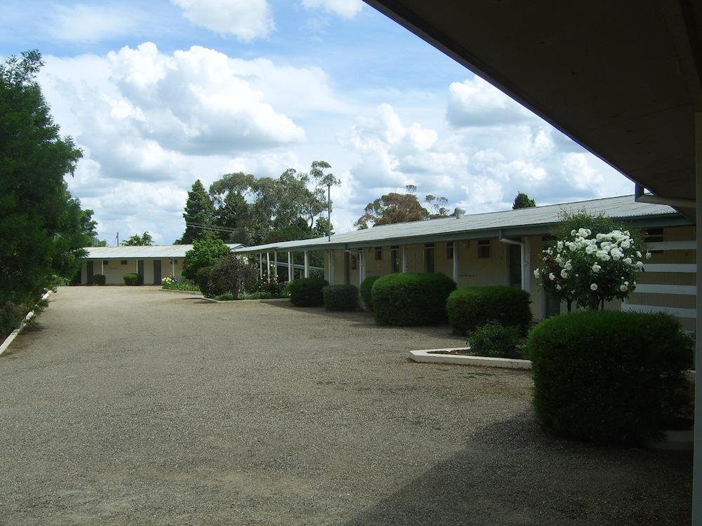 Garden Motor Inn Gundagai Εξωτερικό φωτογραφία