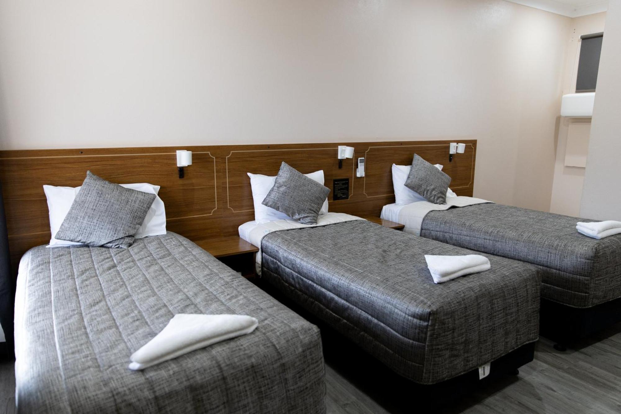 Garden Motor Inn Gundagai Εξωτερικό φωτογραφία