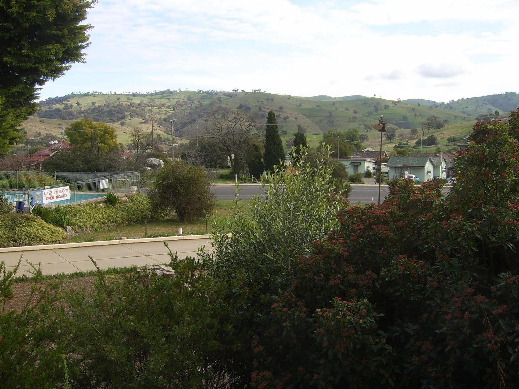Garden Motor Inn Gundagai Εξωτερικό φωτογραφία