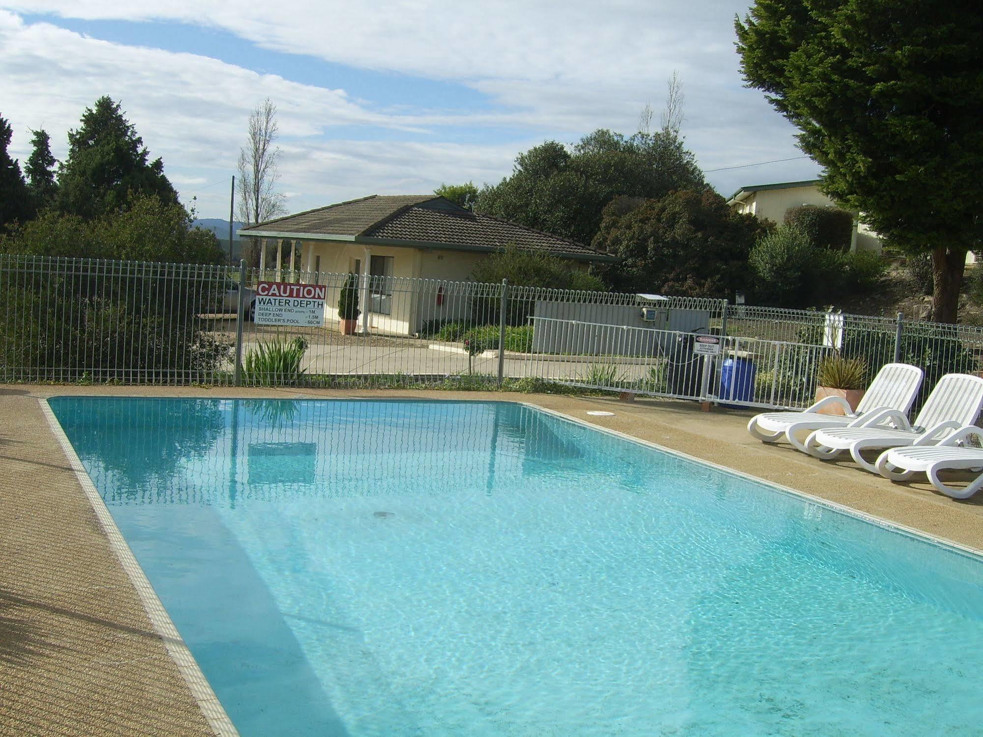Garden Motor Inn Gundagai Εξωτερικό φωτογραφία